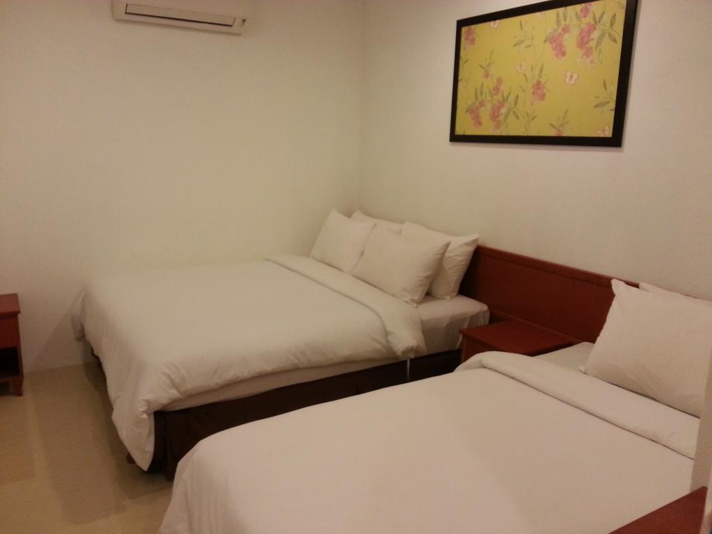 Ag Hotel Penang Gelugor Room photo